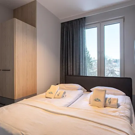 Apart-invest Gimnazjalna 4